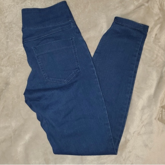 Ladies Denim jeggings  Size Medium - Picture 3 of 4